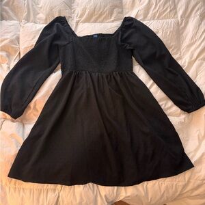 Old Navy Black Puff Sleeve Smocked Mini Dress - Size L